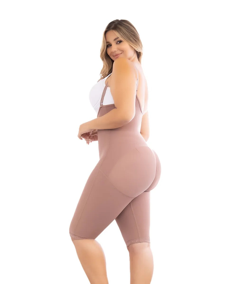 231 - Knee Surgical Garment, 2 Levels with Perennial Zipper